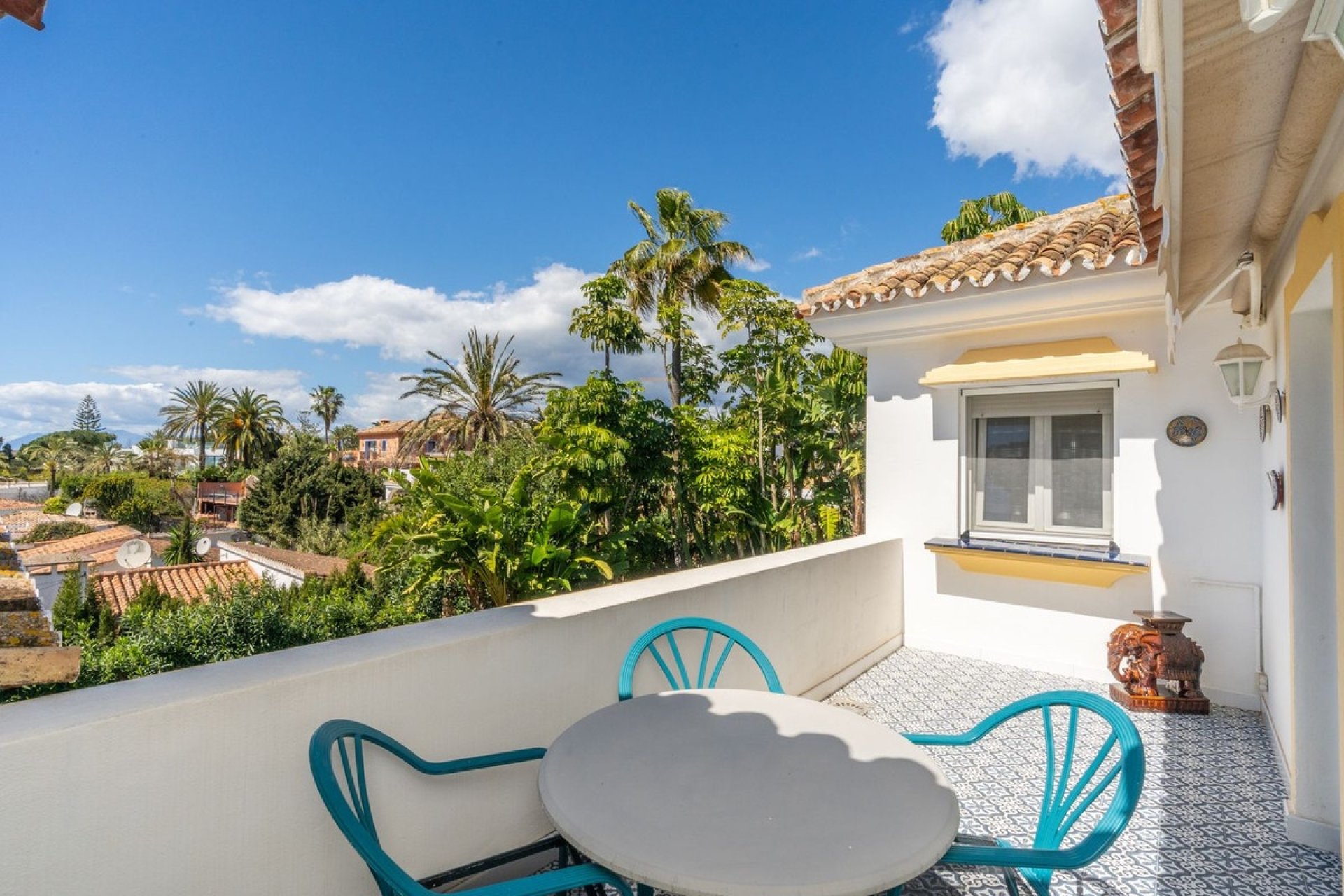 Resale - Villa - Marbella - Marbesa