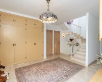Resale - Villa - Marbella - Marbesa