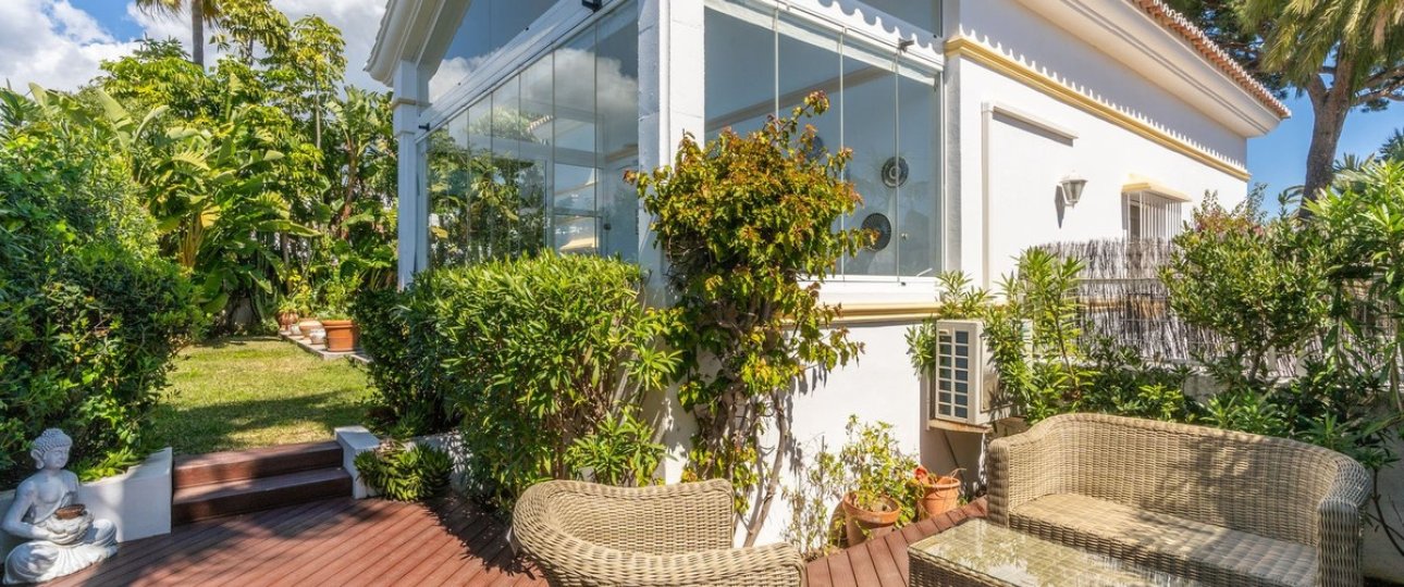 Resale - Villa - Marbella - Marbesa