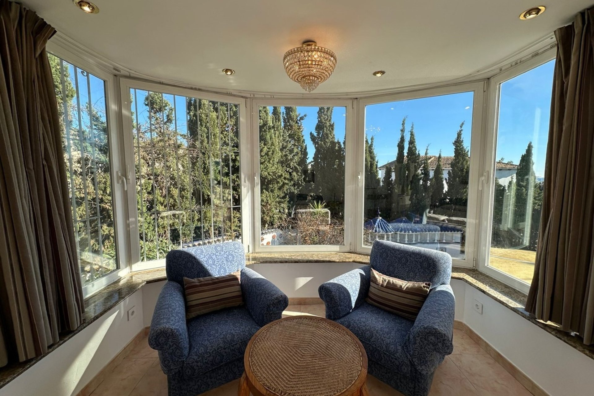 Resale - Villa - Marbella - Marbesa
