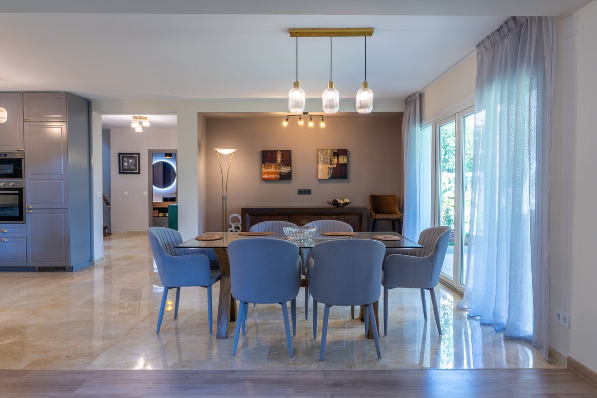 Resale - Villa - Marbella - Marbesa