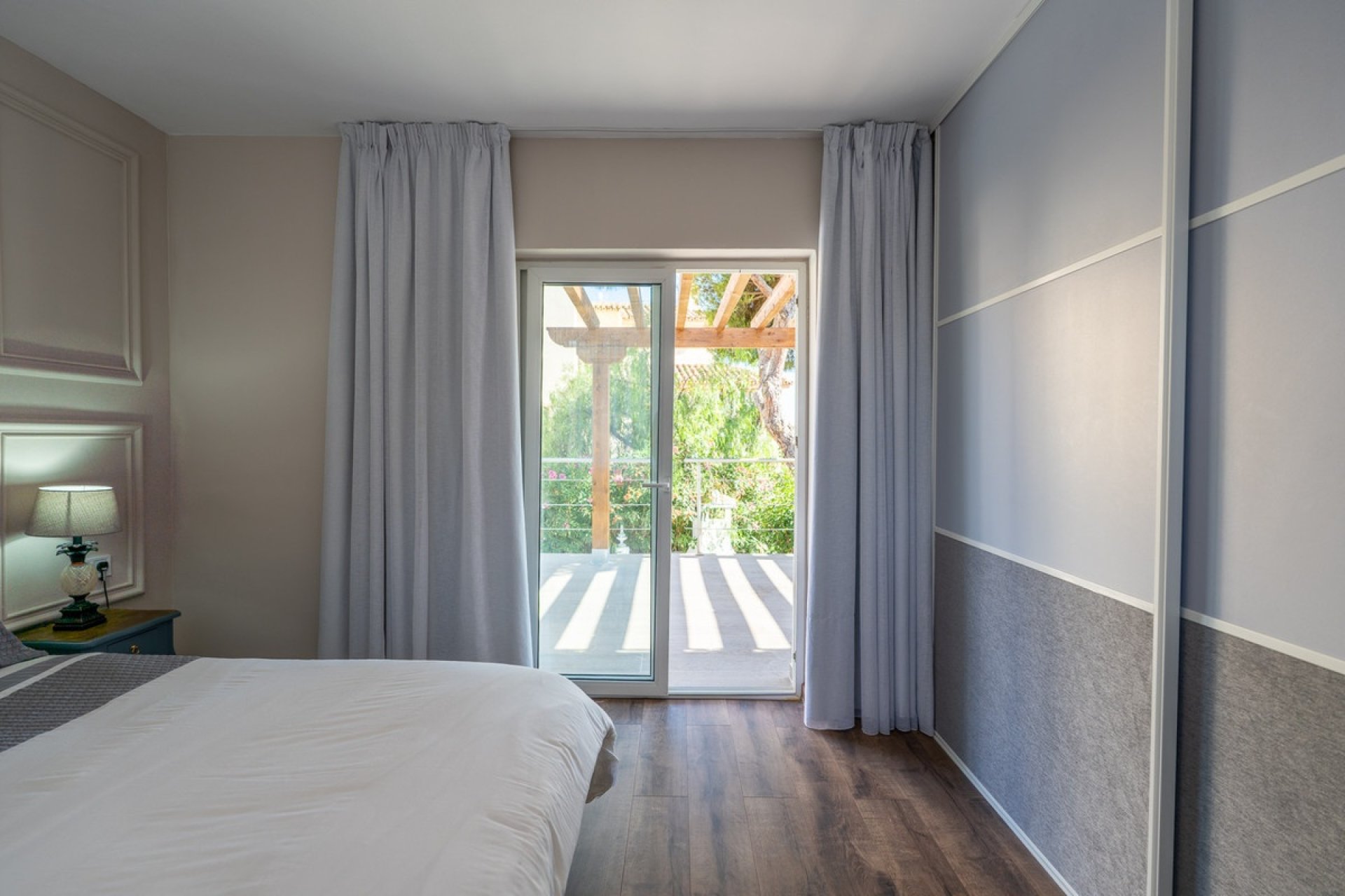 Resale - Villa - Marbella - Marbesa