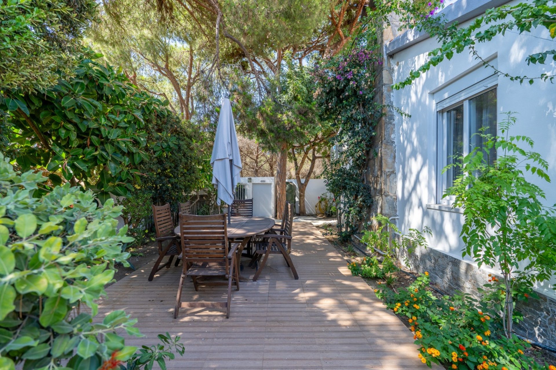 Resale - Villa - Marbella - Marbesa