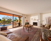 Resale - Villa - Marbella - Marbesa