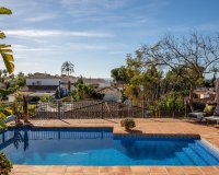 Resale - Villa - Marbella - Marbesa