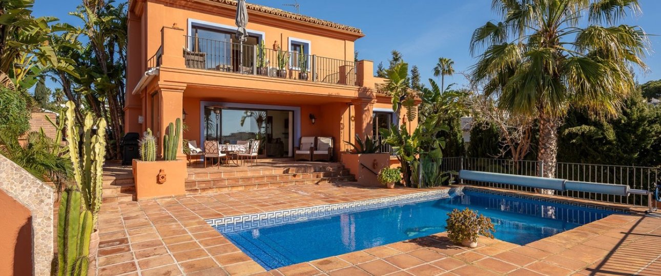 Resale - Villa - Marbella - Marbesa