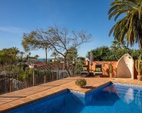 Resale - Villa - Marbella - Marbesa