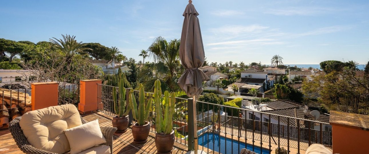 Resale - Villa - Marbella - Marbesa