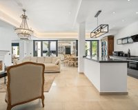 Resale - Villa - Marbella - Marbesa