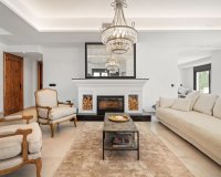 Resale - Villa - Marbella - Marbesa