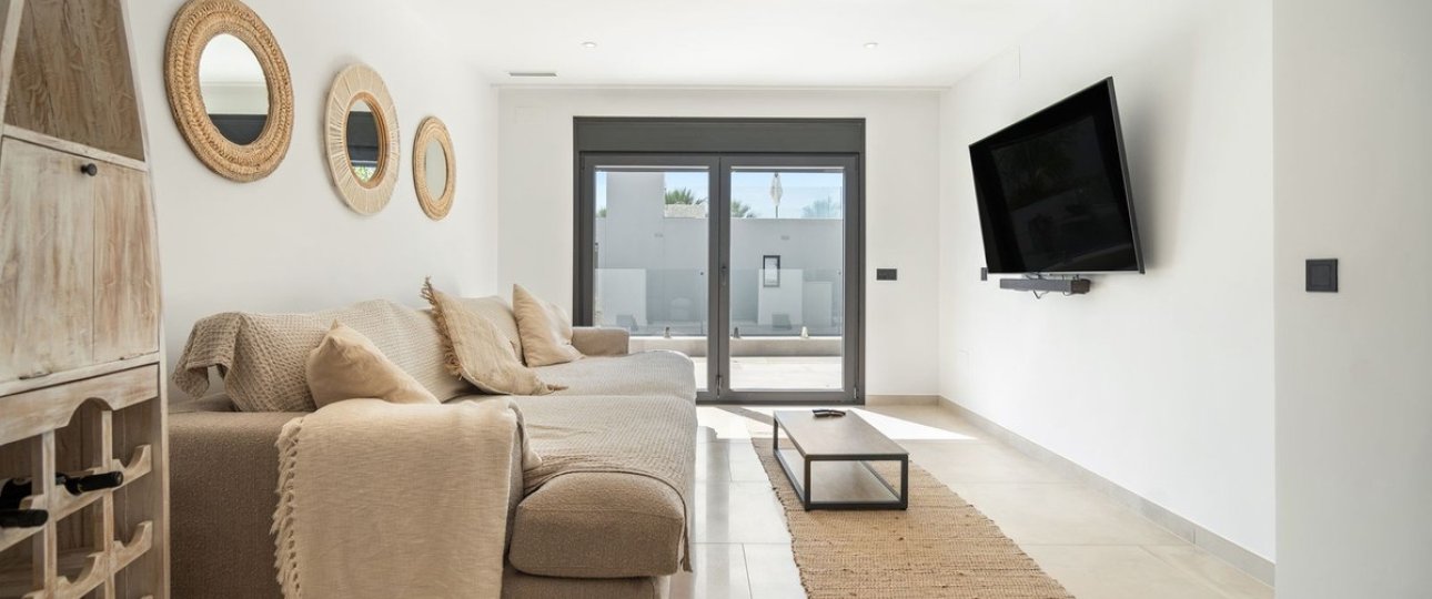 Resale - Villa - Marbella - Marbesa