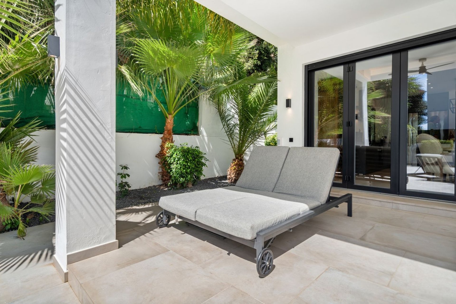 Resale - Villa - Marbella - Marbesa