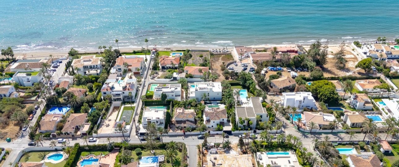 Resale - Villa - Marbella - Marbesa