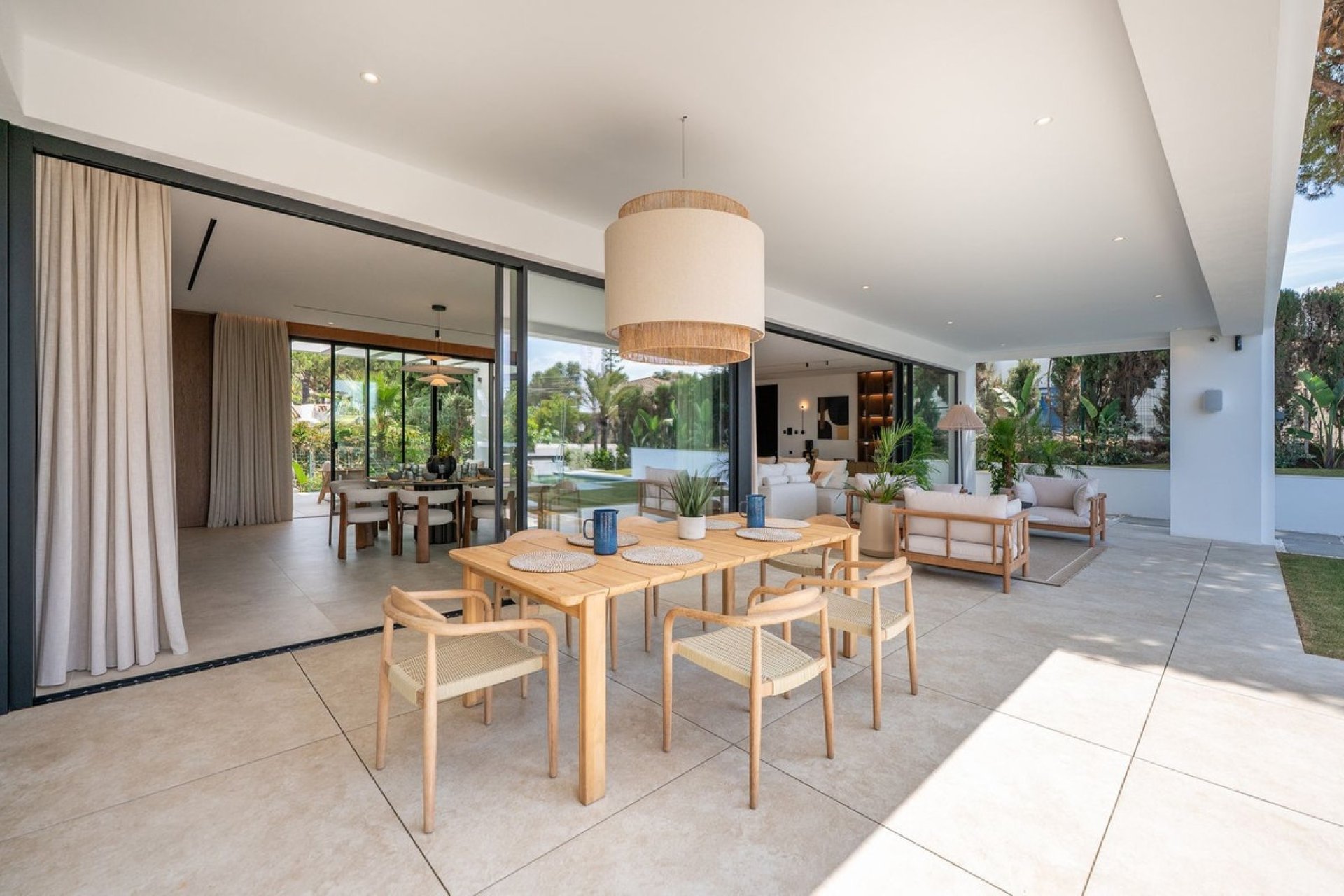 Resale - Villa - Marbella - Marbesa