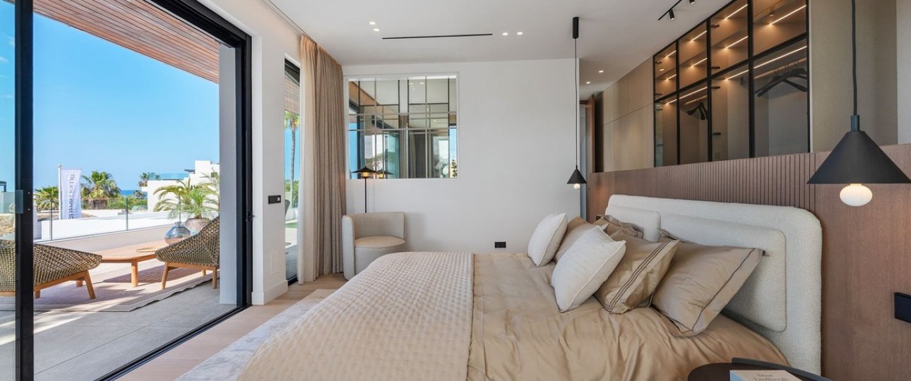 Resale - Villa - Marbella - Marbesa