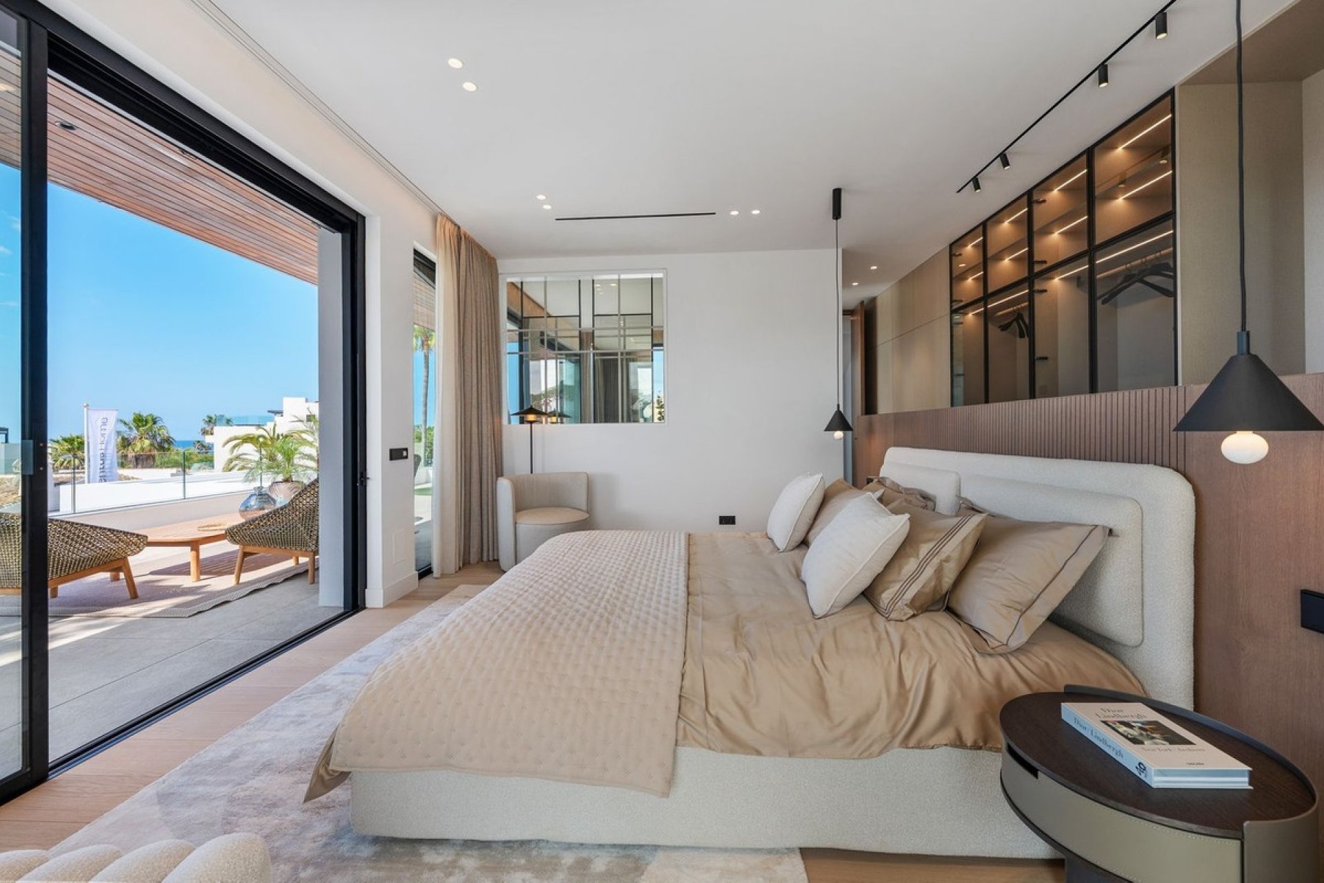 Resale - Villa - Marbella - Marbesa