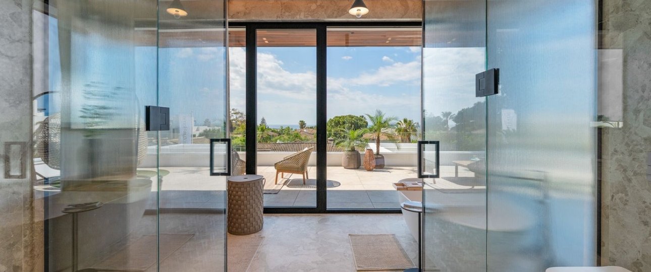 Resale - Villa - Marbella - Marbesa