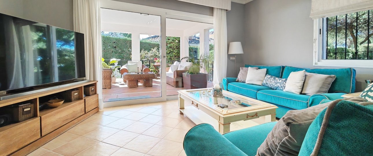 Resale - Villa - Marbella - Marbesa