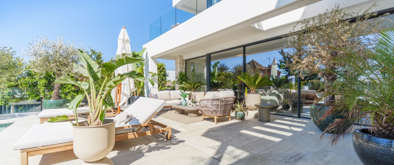 Resale - Villa - Marbella - Marbesa
