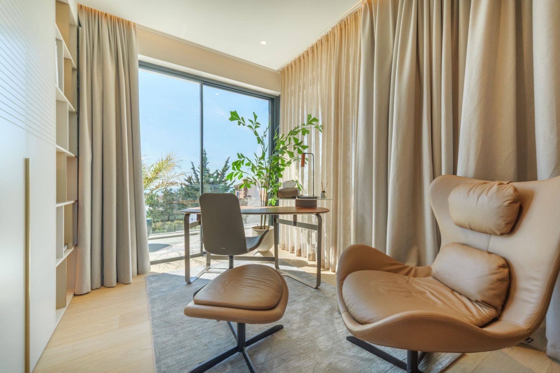 Resale - Villa - Marbella - Marbesa