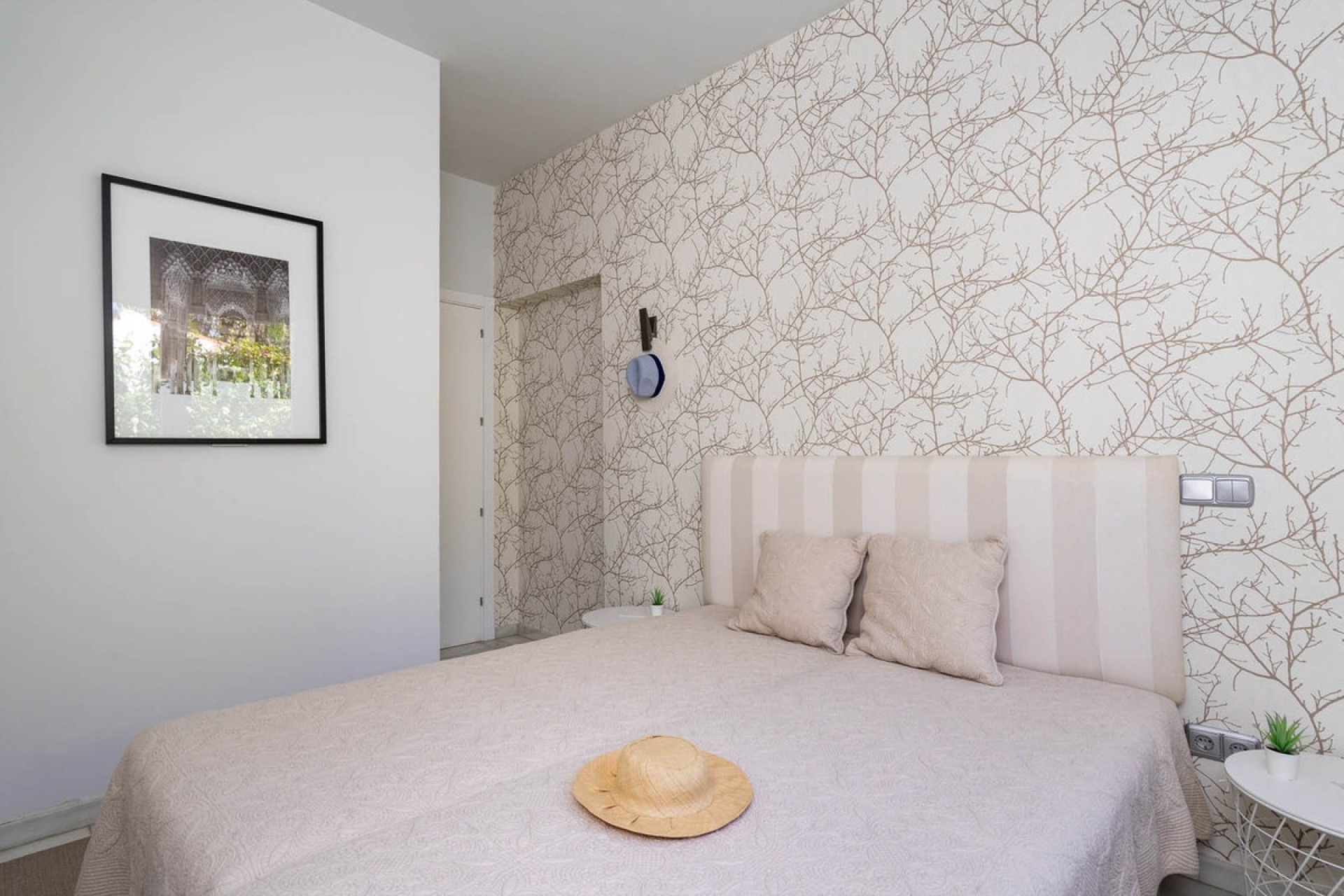 Resale - Villa - Marbella - Marbesa