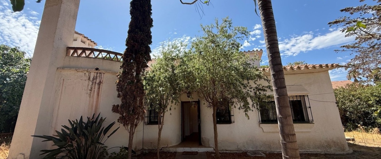 Resale - Villa - Marbella - Marbesa
