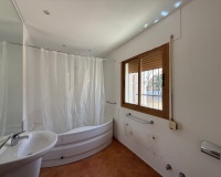Resale - Villa - Marbella - Marbesa