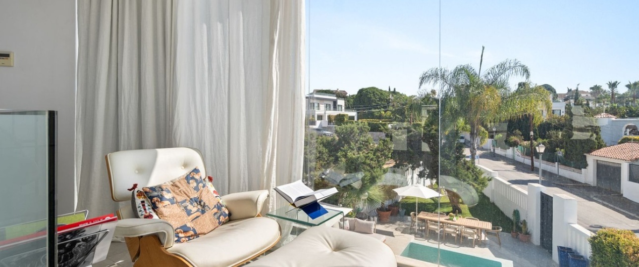 Resale - Villa - Marbella - Marbesa