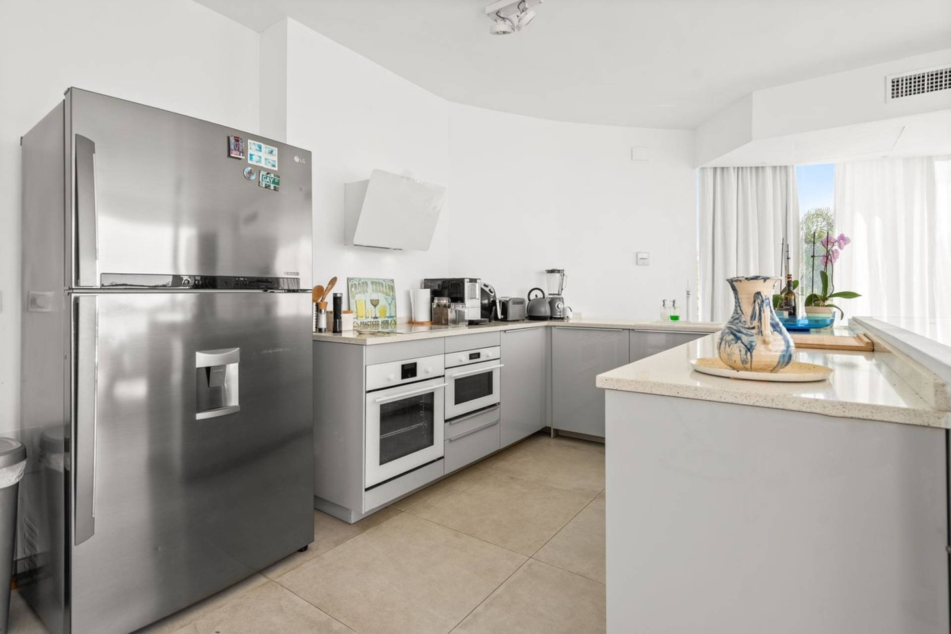 Resale - Villa - Marbella - Marbesa