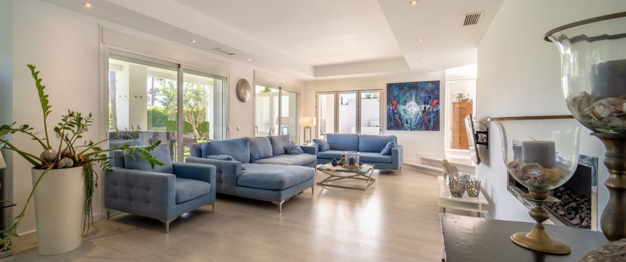 Resale - Villa - Marbella - Marbesa