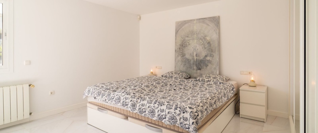 Resale - Villa - Marbella - Marbesa