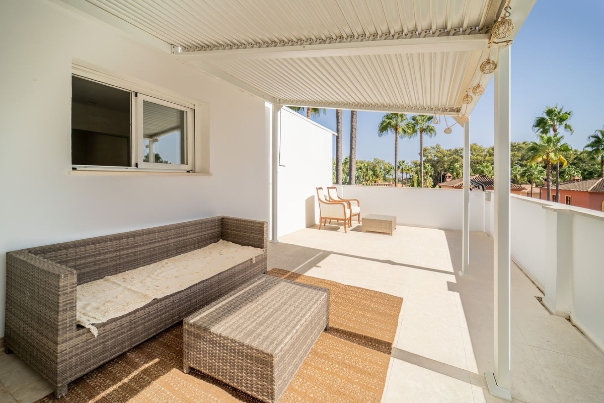 Resale - Villa - Marbella - Marbesa