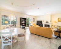 Resale - Villa - Marbella - Marbesa