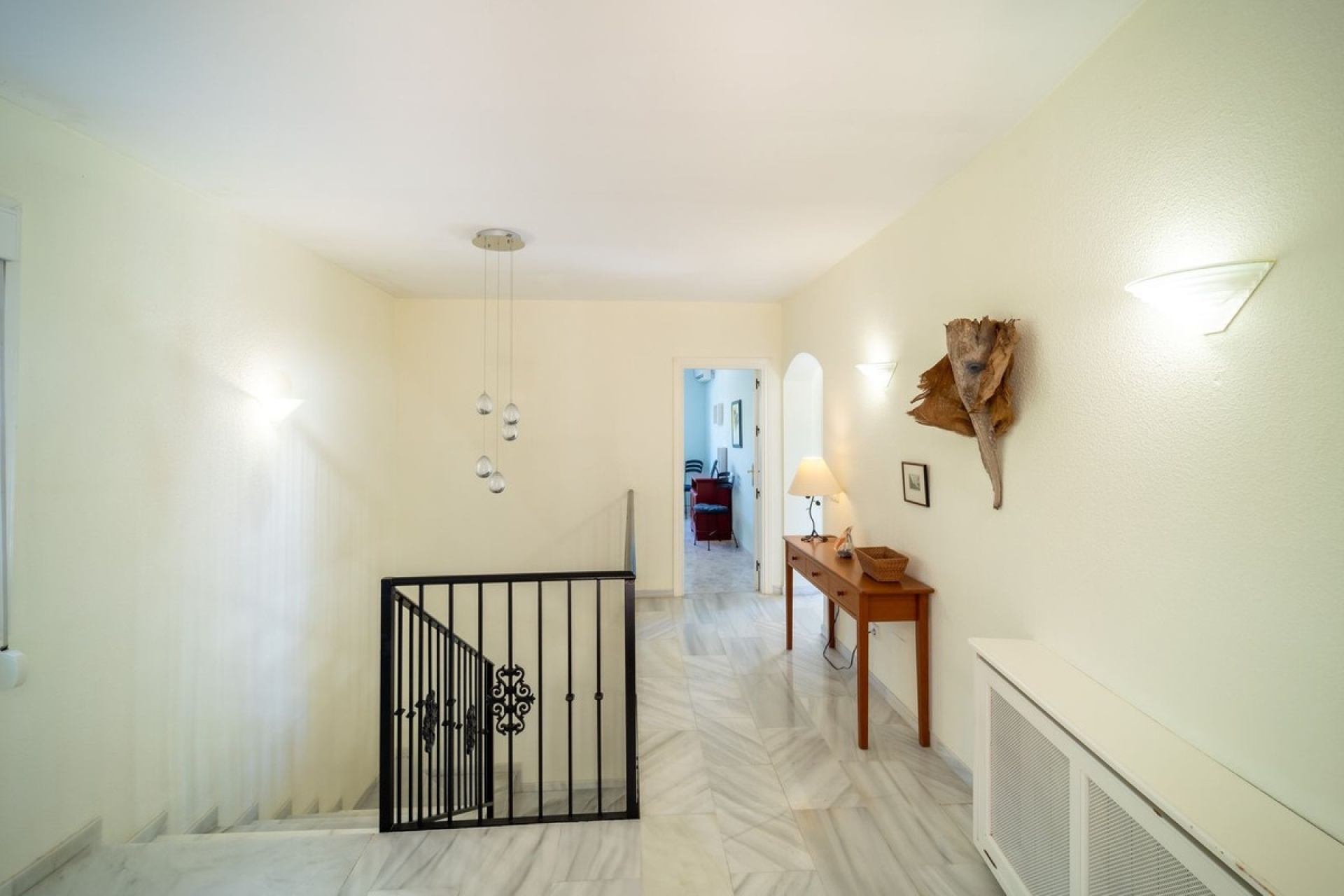 Resale - Villa - Marbella - Marbesa