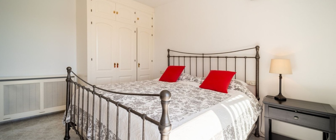 Resale - Villa - Marbella - Marbesa