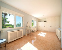 Resale - Villa - Marbella - Marbesa