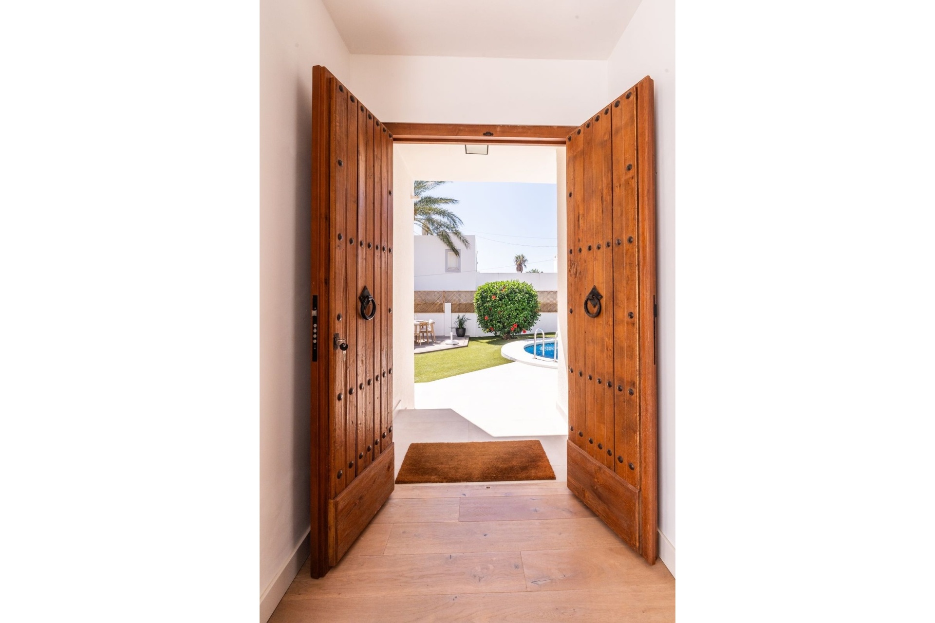 Resale - Villa - Marbella - Marbesa