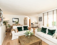 Resale - Villa - Marbella - Marbesa