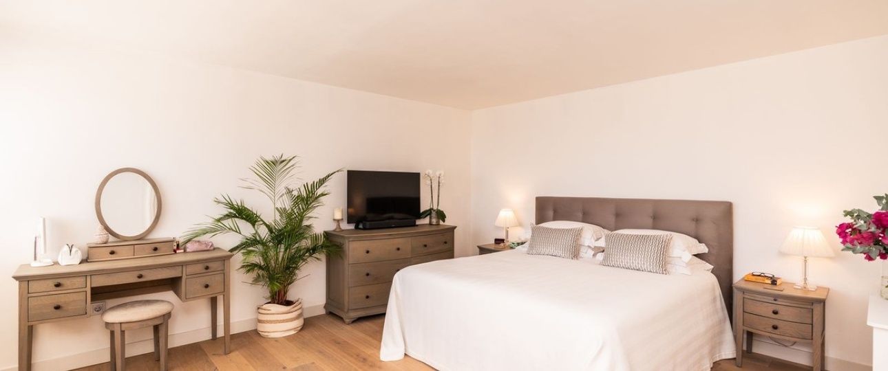 Resale - Villa - Marbella - Marbesa