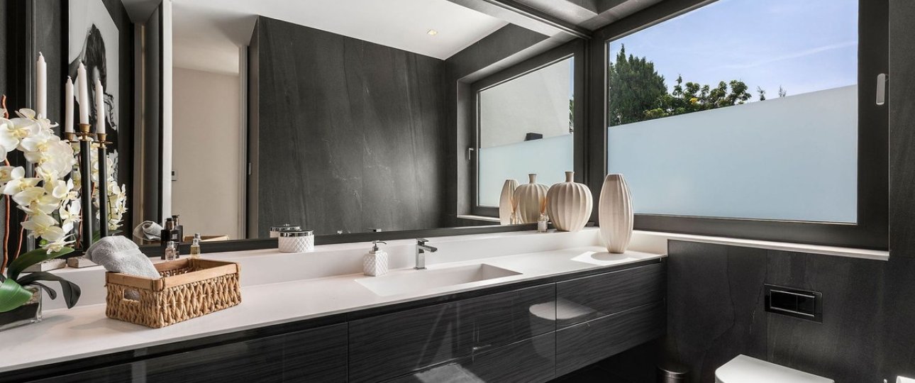 Resale - Villa - Marbella - Nagüeles