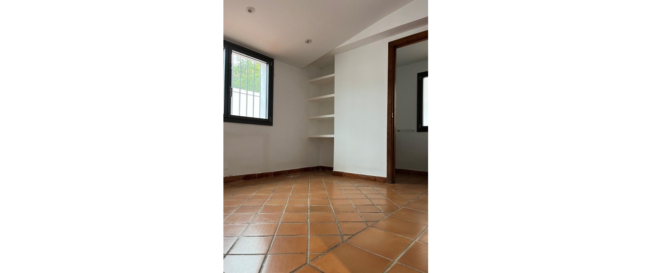 Resale - Villa - Marbella - Nagüeles