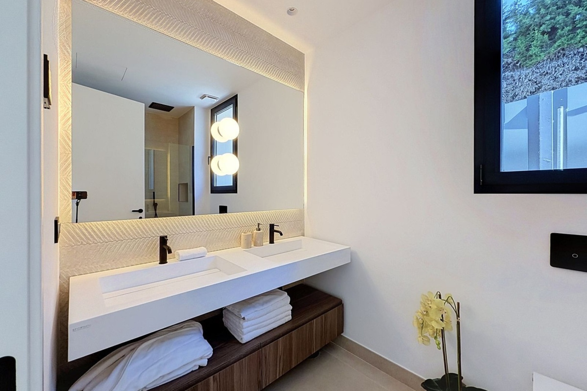 Resale - Villa - Marbella - Nagüeles