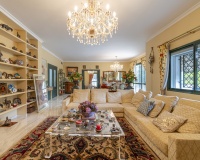 Resale - Villa - Marbella - Nagüeles