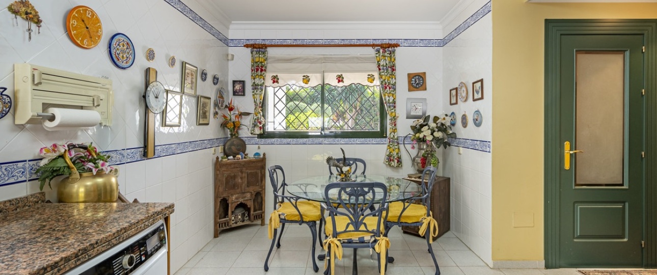 Resale - Villa - Marbella - Nagüeles