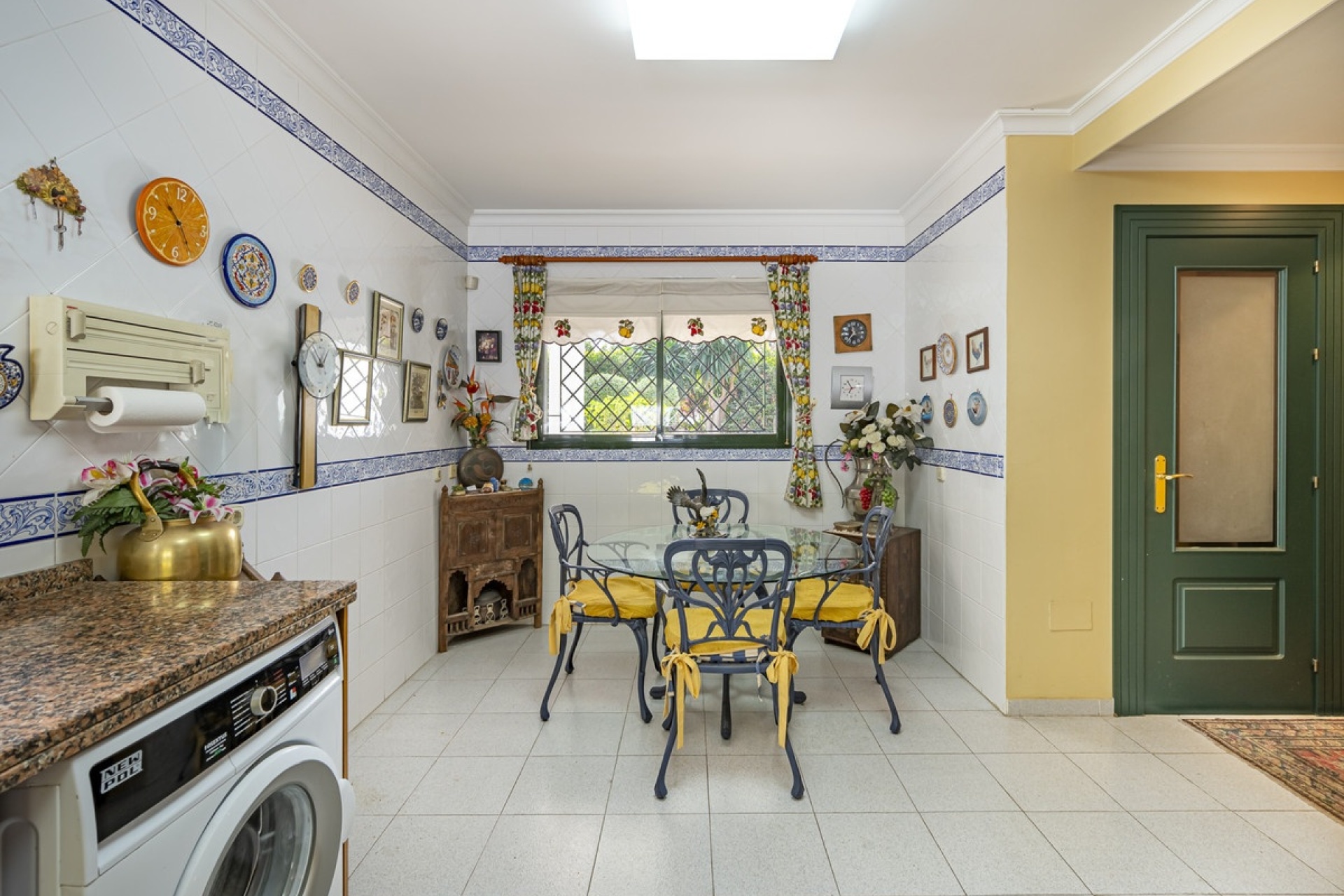 Resale - Villa - Marbella - Nagüeles