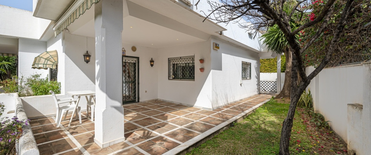 Resale - Villa - Marbella - Nagüeles