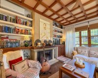 Resale - Villa - Marbella - Nagüeles