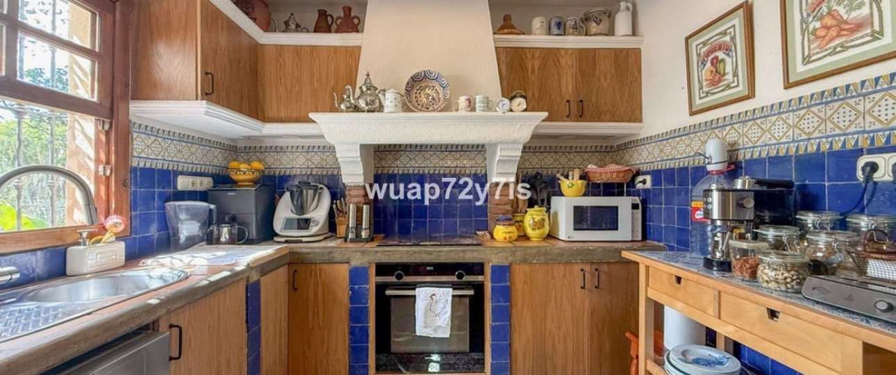 Resale - Villa - Marbella - Nagüeles