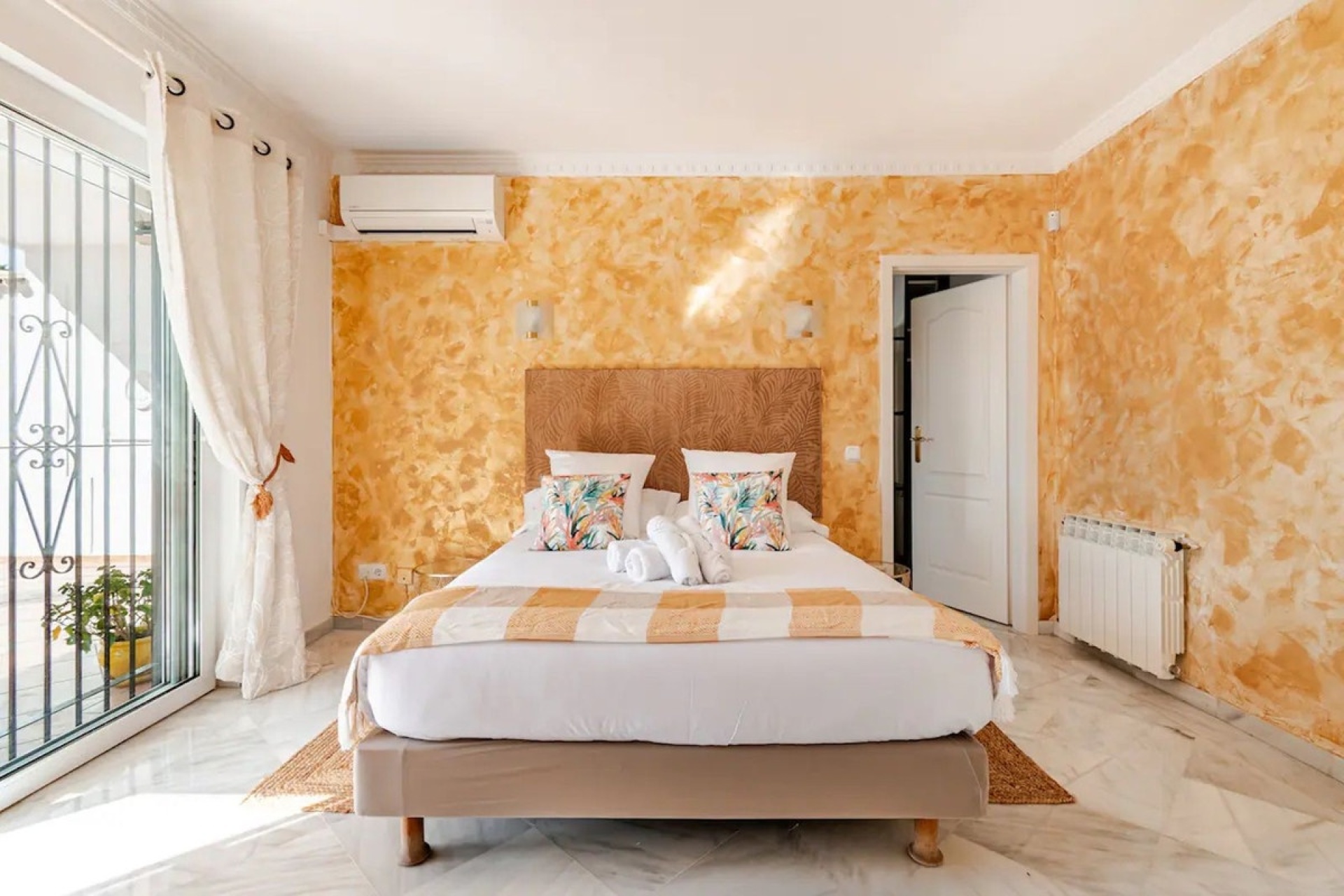 Resale - Villa - Marbella - Nagüeles