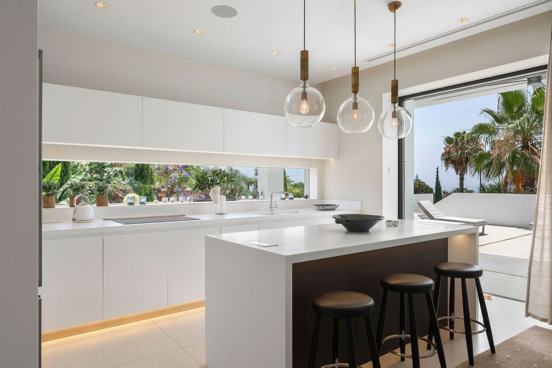 Resale - Villa - Marbella - Nagüeles